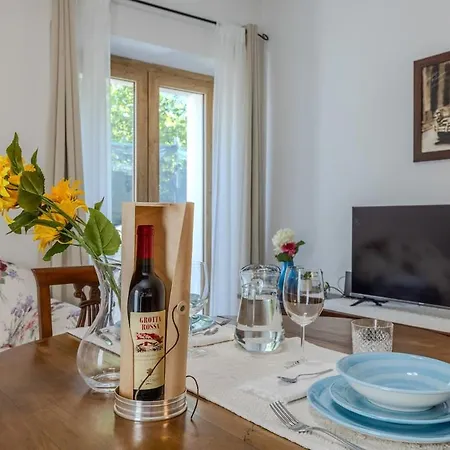 La Posta Stylish - Relaxation & Privacy In *